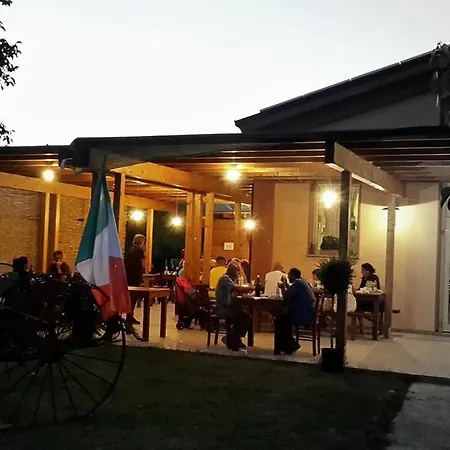 Bed & Breakfast Agriturismo Perugini 3*