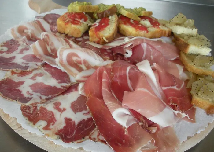 Agriturismo Perugini Couette-café